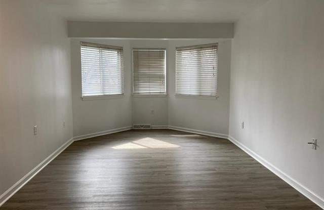 1438 Mediterranean Ave