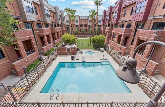 Photo of 330 S FARMER Avenue unit: 115