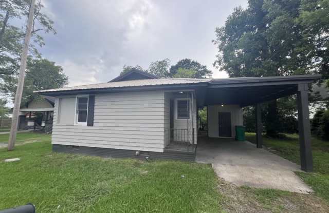 Photo of 217 17th St N