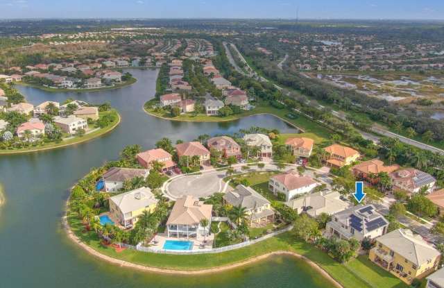 3043 HARTRIDGE TER WELLINGTON, FL 33414