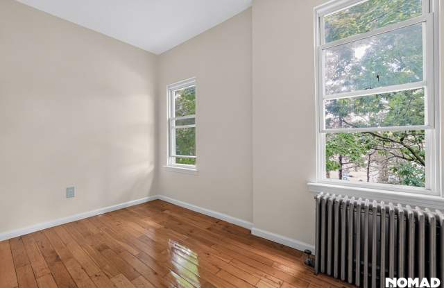 Charming 3BR Duplex in Poughkeepsie