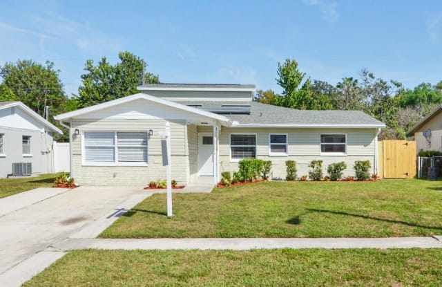 716 Fairmont Dr - 716 Fairmont Drive, Brandon, FL 33511