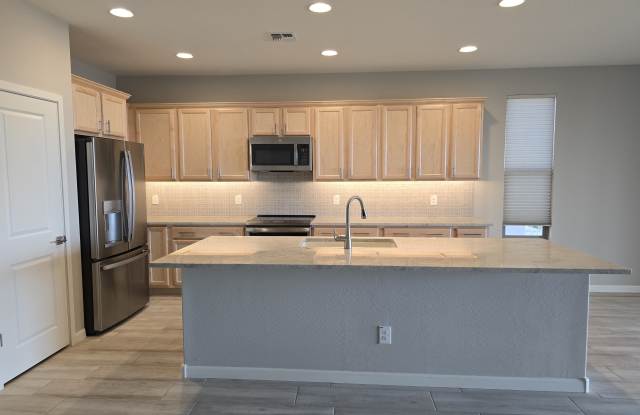 4066 Desert Moon Drive