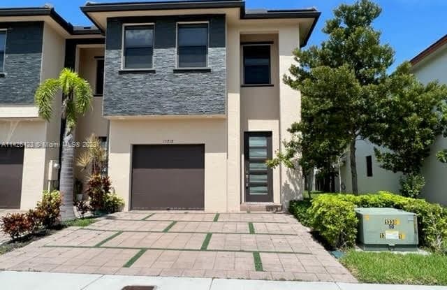 15818 NW 91st Ave - 15818 Northwest 91st Avenue, Miami Lakes, FL 33016