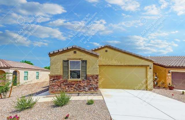 1756 E Fontana Dr