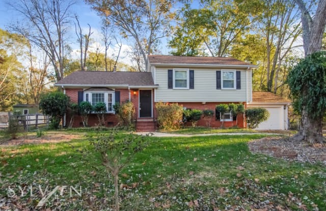 6724 Castlegate Drive - 6724 Castlegate Drive, Charlotte, NC 28226