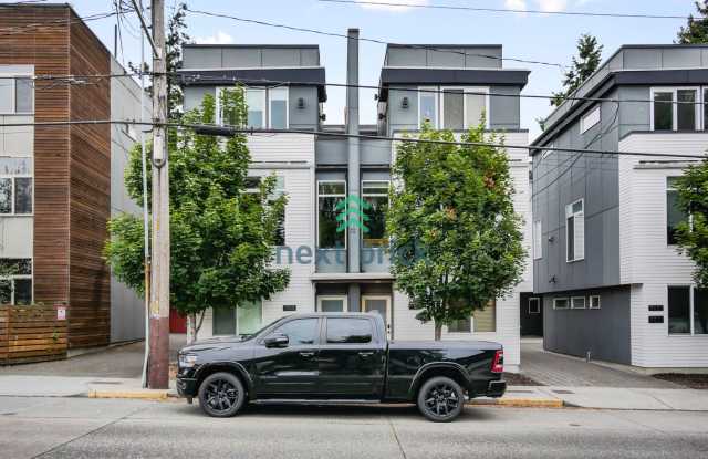 Photo of 3 Bed 2.5 Bath Greenwood Home