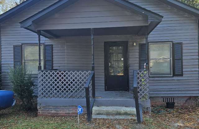 Photo of 113 Woodlawn Avenue