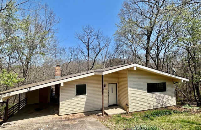 12 Newport Circle