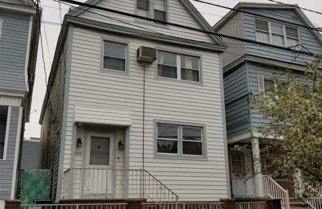 312 AVENUE A - 312 Avenue a, Bayonne, NJ 07002