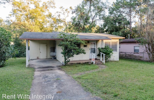 1109 Calloway Street - 1109 Calloway Street, Tallahassee, FL 32304