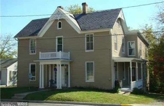 323 S CHURCH Street