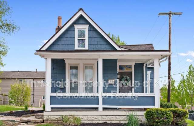 Photo of 61 E 7th Avenue