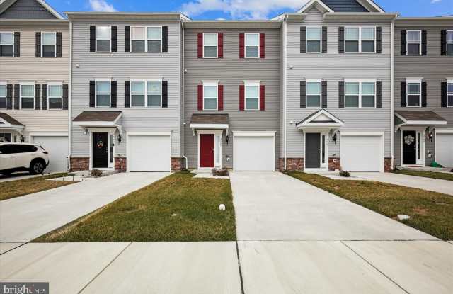 Photo of 2505 BOEING WAY