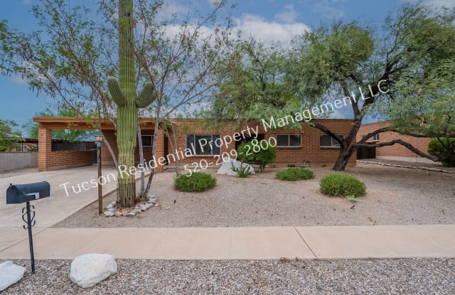 8911 East Rosewood Street - 8911 East Rosewood Street, Tucson, AZ 85710