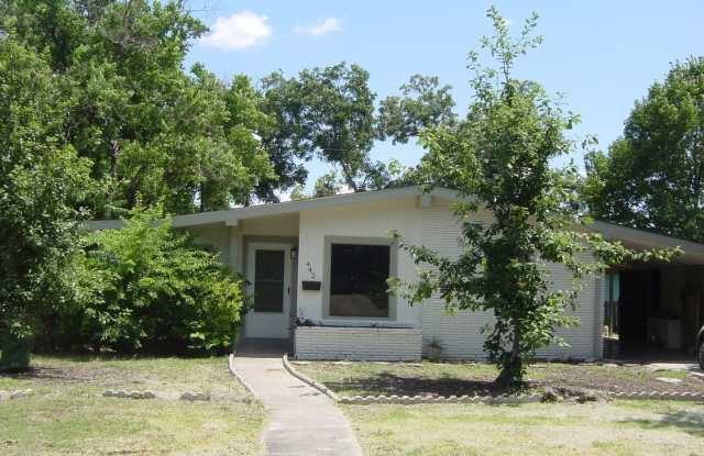 Photo of 442 SHARON DR