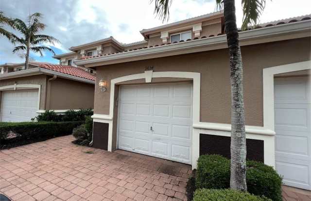 9634 Roundstone Circle