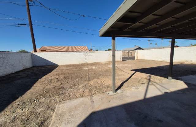 3 Bedroom 1 Bath House