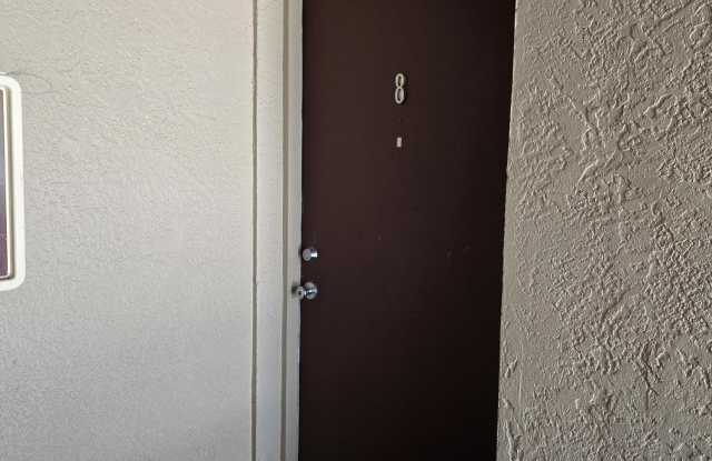 120 Summer Place unit: 8