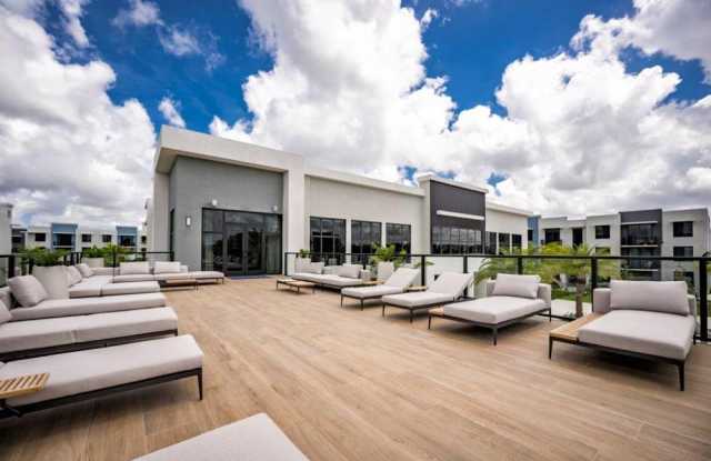 7191 West 3rd Avenue