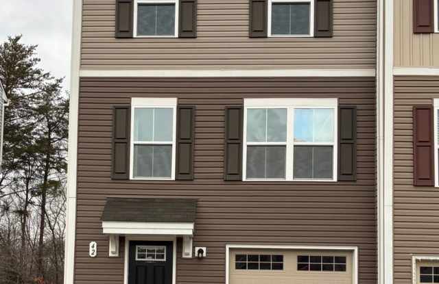 Photo of Beautiful 2019 End-of-Group Townhome – 3 Bed, 2 Bath, 1-Car Garage