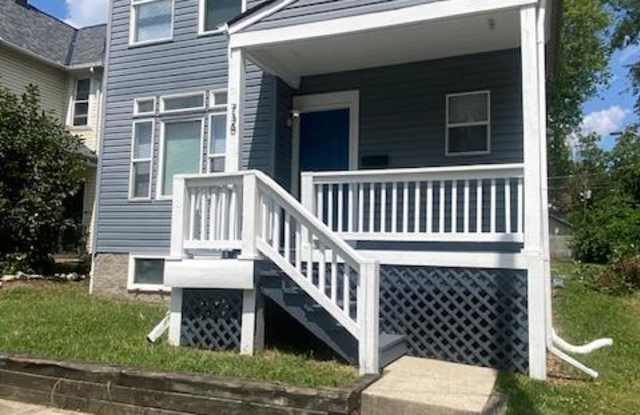 Photo of 736 E Mound St