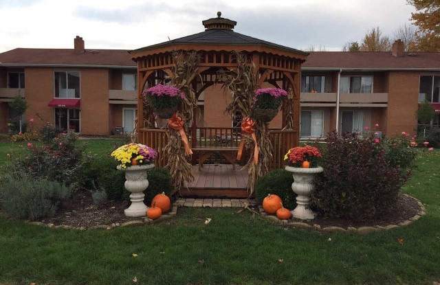 4873 Columbia Rd Unit E12