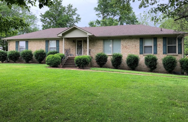 912 Lewisburg Pike - 912 Lewisburg Pike, Franklin, TN 37064