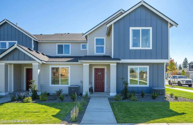 Photo of Brand New- 4 bed 2.5 bath townhome