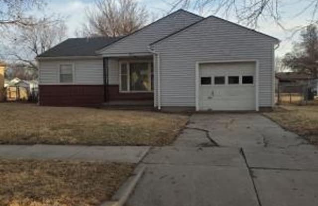 1803 W Dallas - 1803 Dallas Street, Wichita, KS 67217