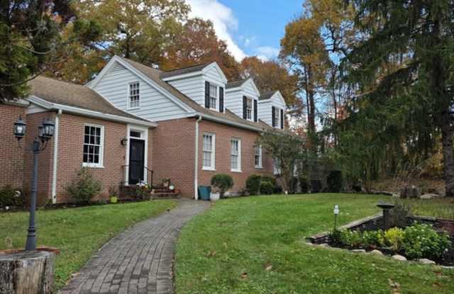 Photo of 5975 Old Washington Road