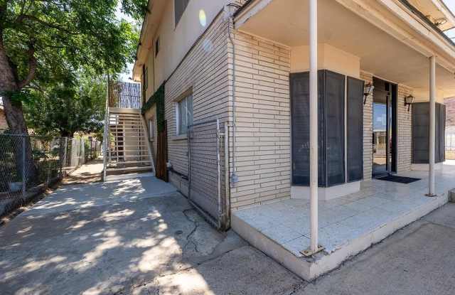 5009 San Francisco Ave