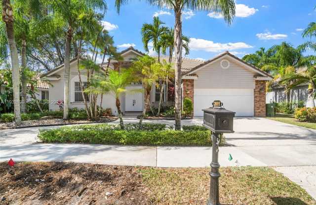 Photo of 2611 Oakbrook Ln