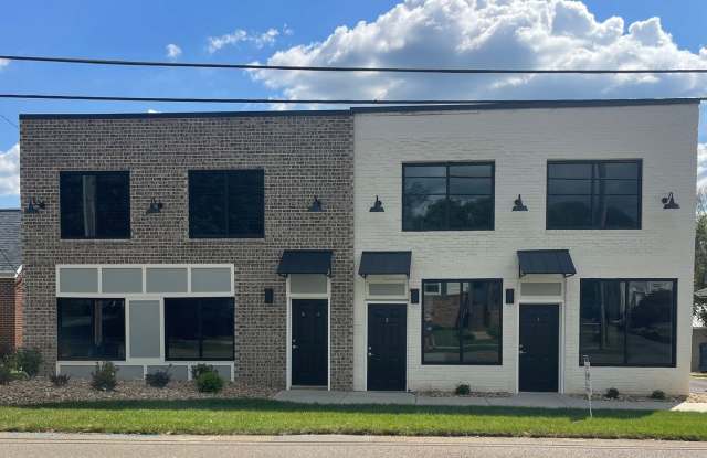 1 Bedroom / 1 Bath Upstairs Apt Kingsport, TN