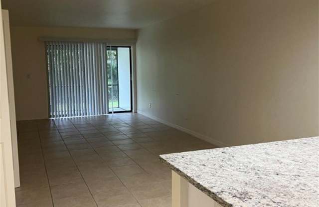 1504 SW 47th Terrace