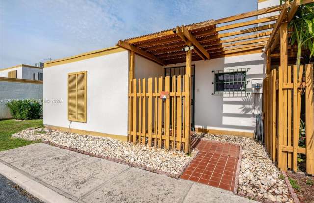1220 SW 131st Place Cir W