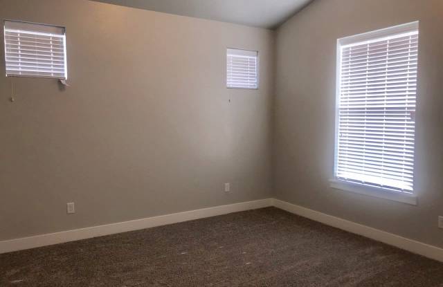 14648 S. McKellen Dr. #B301