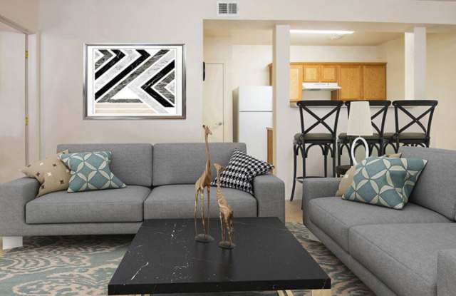 The Avenue at Johnston Commons