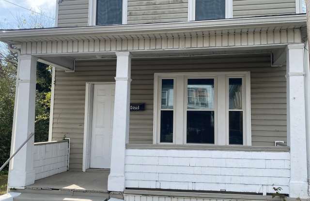 408 Gilmer Avenue Northwest