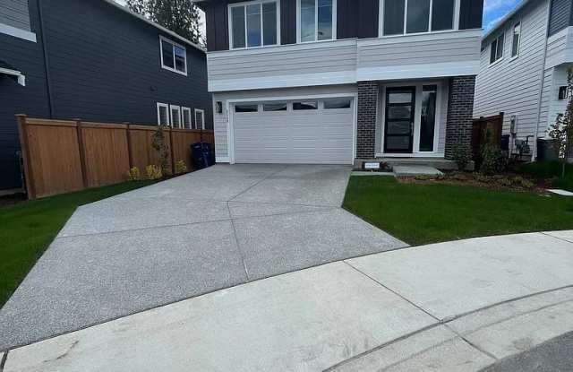 2110 102nd Ct Se