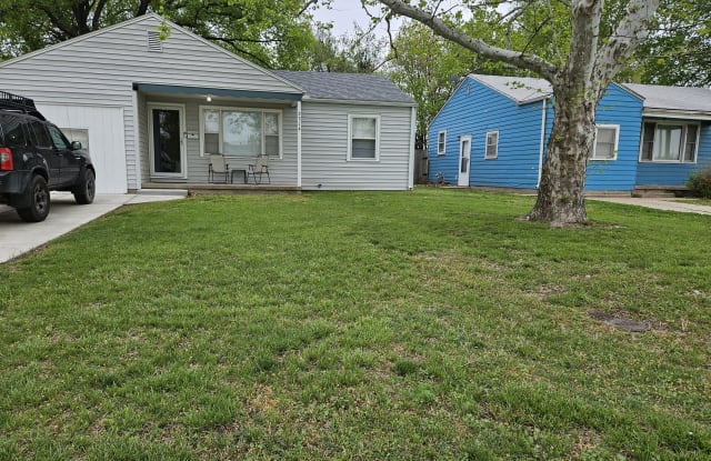 2314 North Lorraine Avenue - 2314 North Lorraine Avenue, Wichita, KS 67219