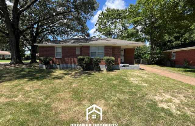 3026 South Edgeware Road