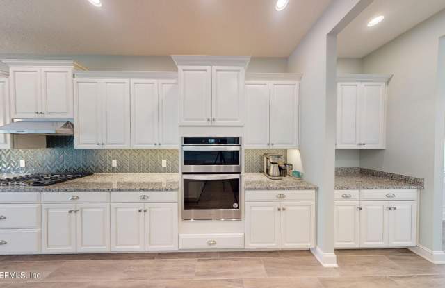 152 PINE HAVEN Drive