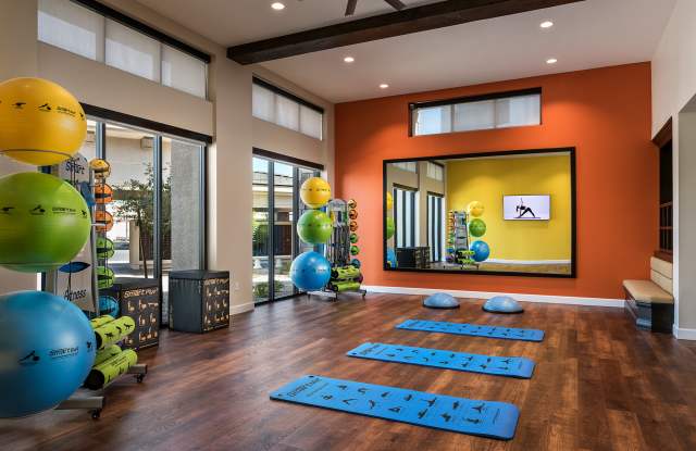 San Artes by Mark-Taylor