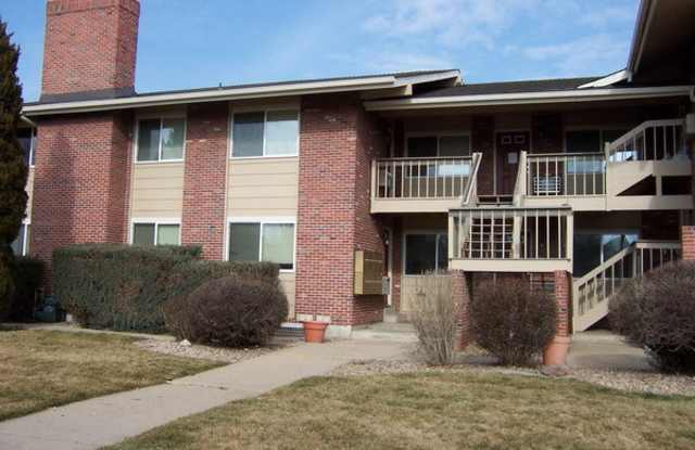 Open Concept Apartment near Table Mesa