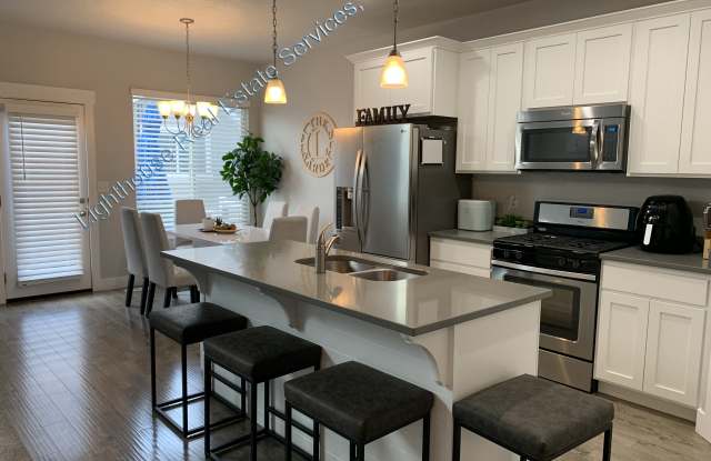 14457 S Quiet Shade Dr