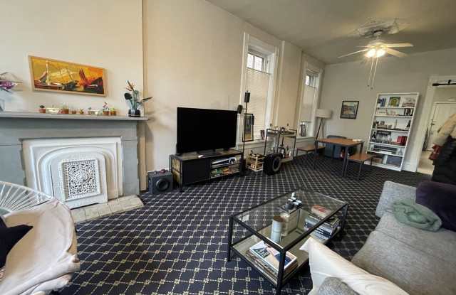 2032 N Bissell Street