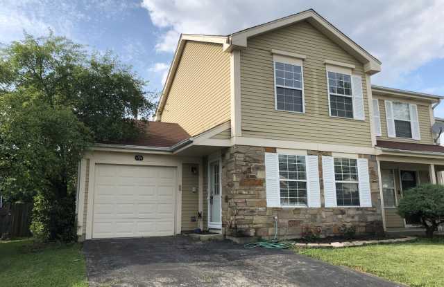 1784 De Forest Lane