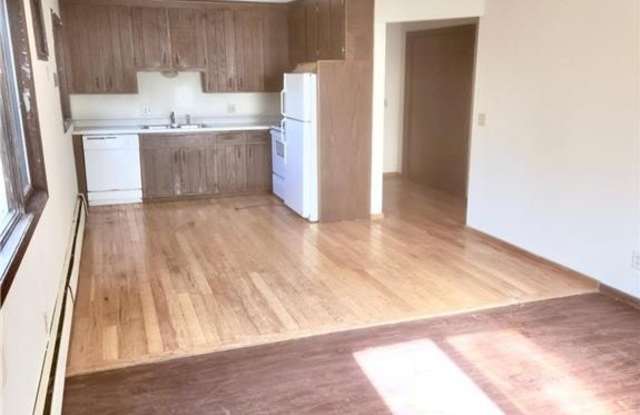 Photo of 6060 52nd Street N