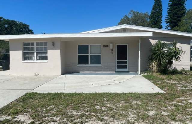 3/2 home located on Lake Chasco in New Port Richey. - 5768 Colonial Drive, New Port Richey, FL 34653